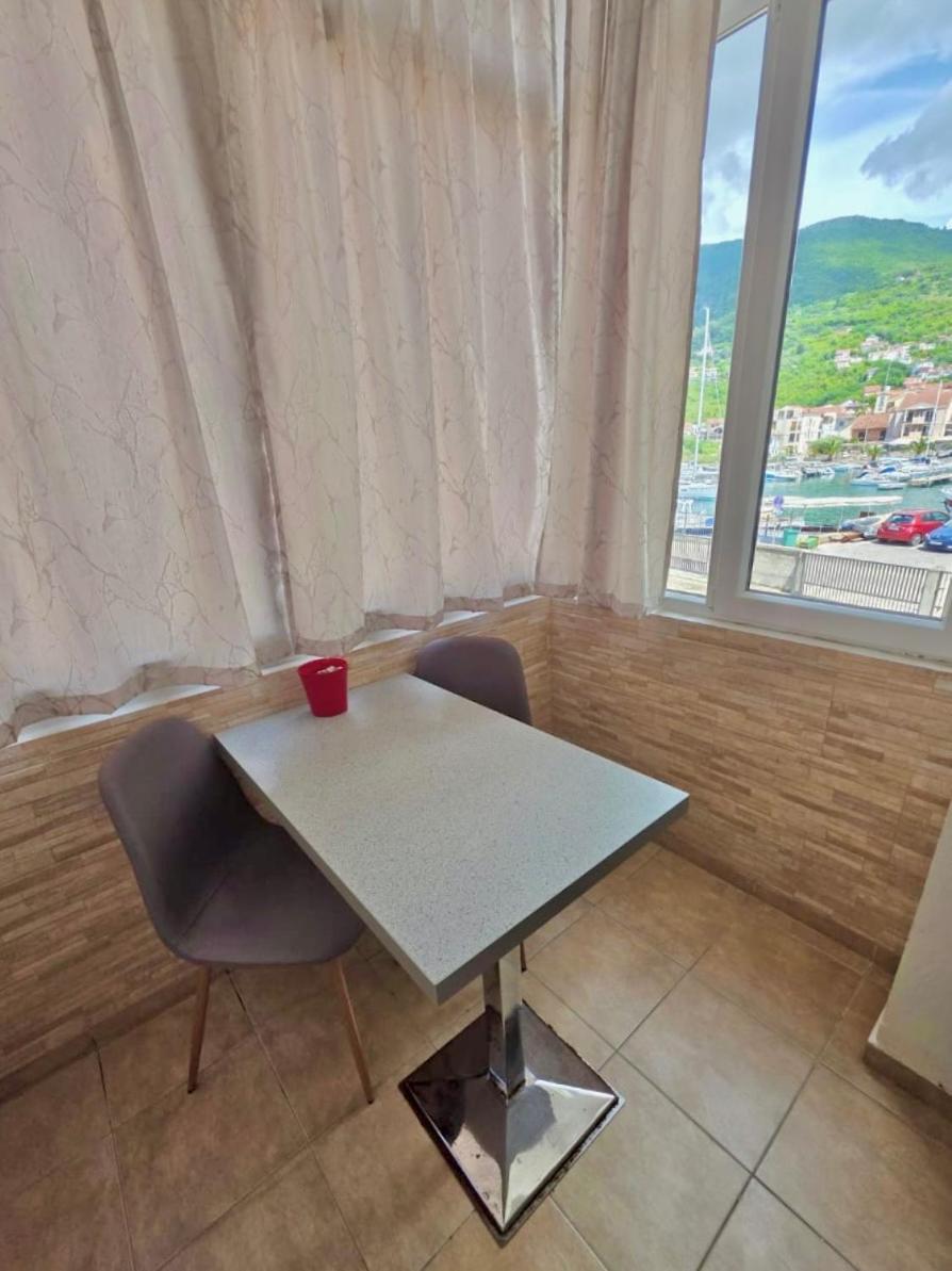Villa Nela Tivat Ngoại thất bức ảnh